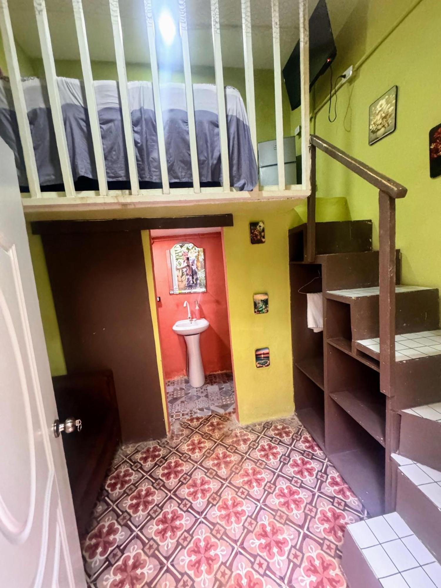 Hostel El Espanol Santo Domingo Bagian luar foto